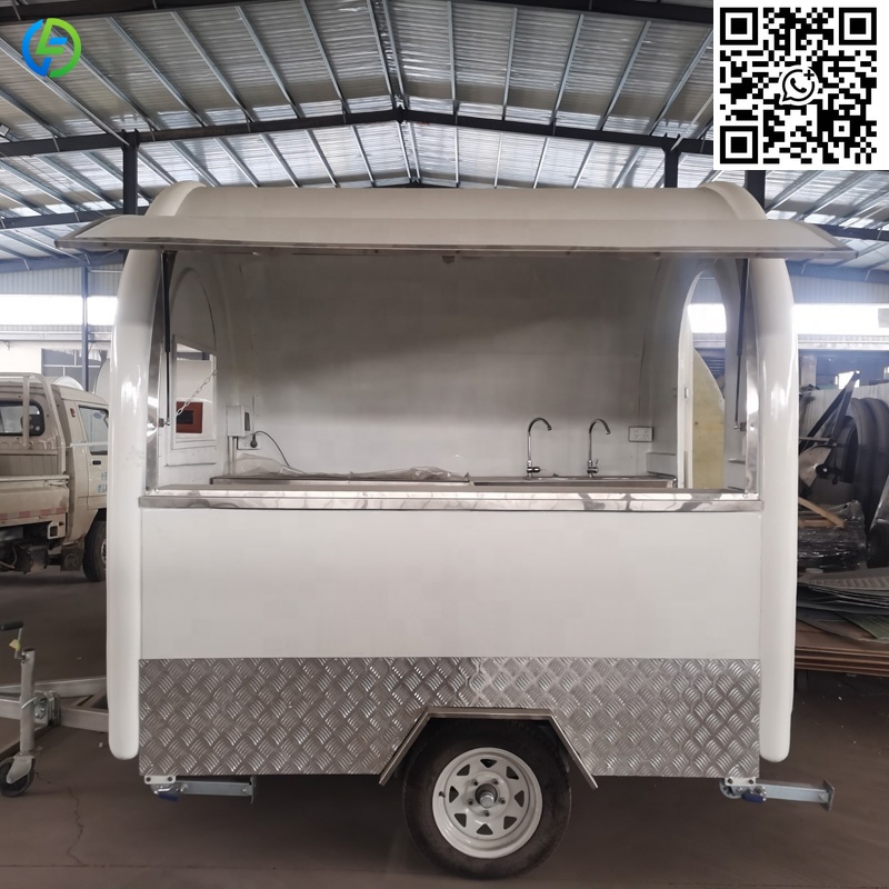 عربة طعام مخصصة بطول 18 قدمًا  - مراجعة Food Truck With Snacks وسعره