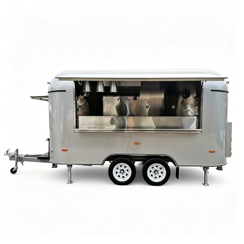 شاحنة طعام متنقلة مخصصة مع مطب - مراجعة Food Truck With Snacks وسعره